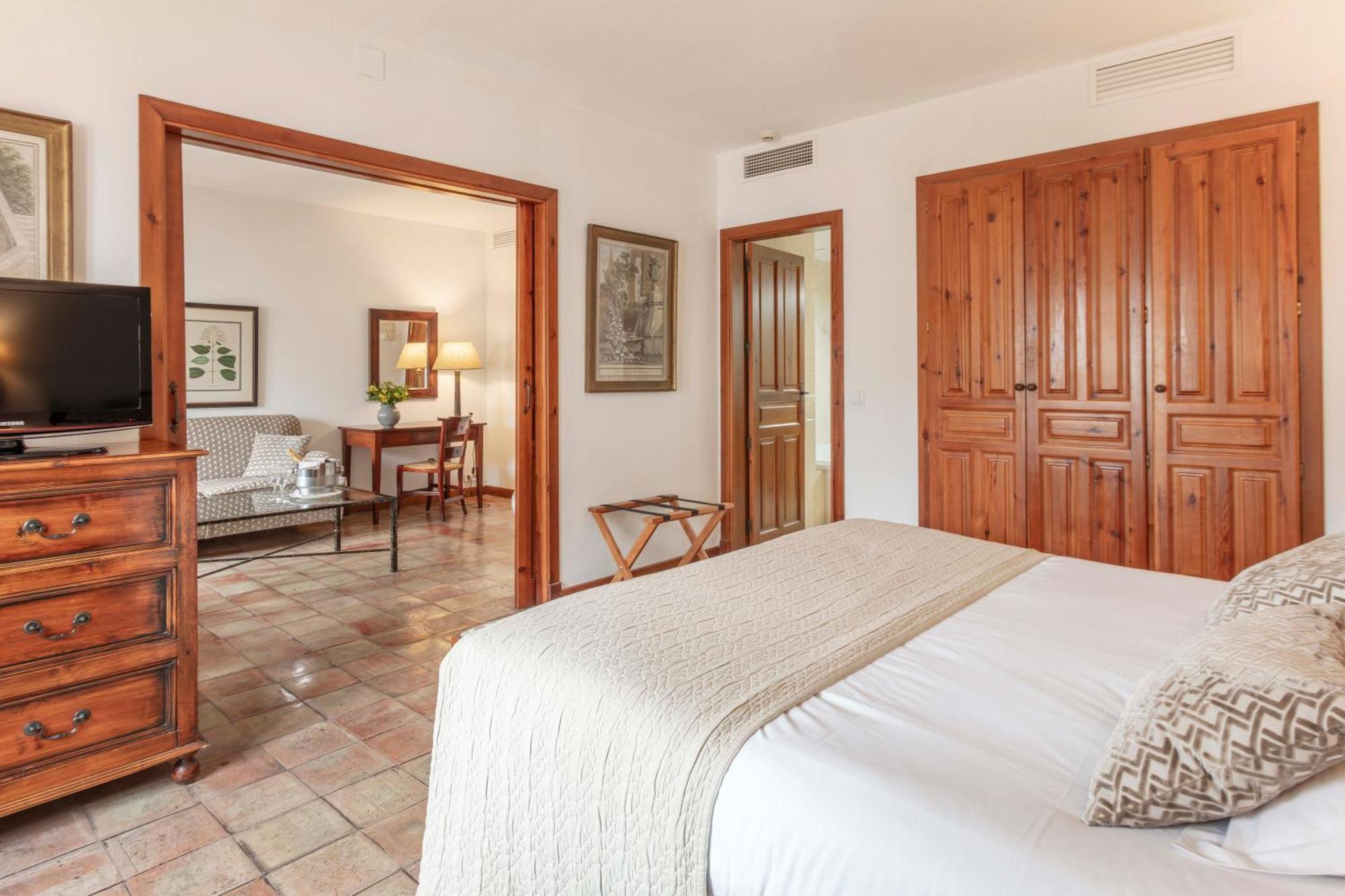 Hotel Puerta De La Luna Baeza Eksteriør billede